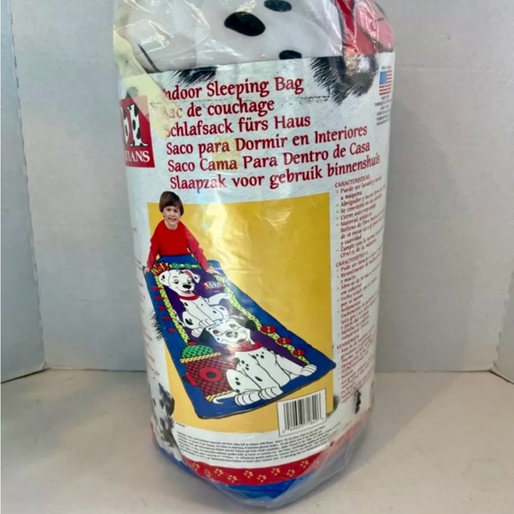 Retro Disney! 101 Dalmatians Indoor Sleeping Bag! - Picture 6 of 6